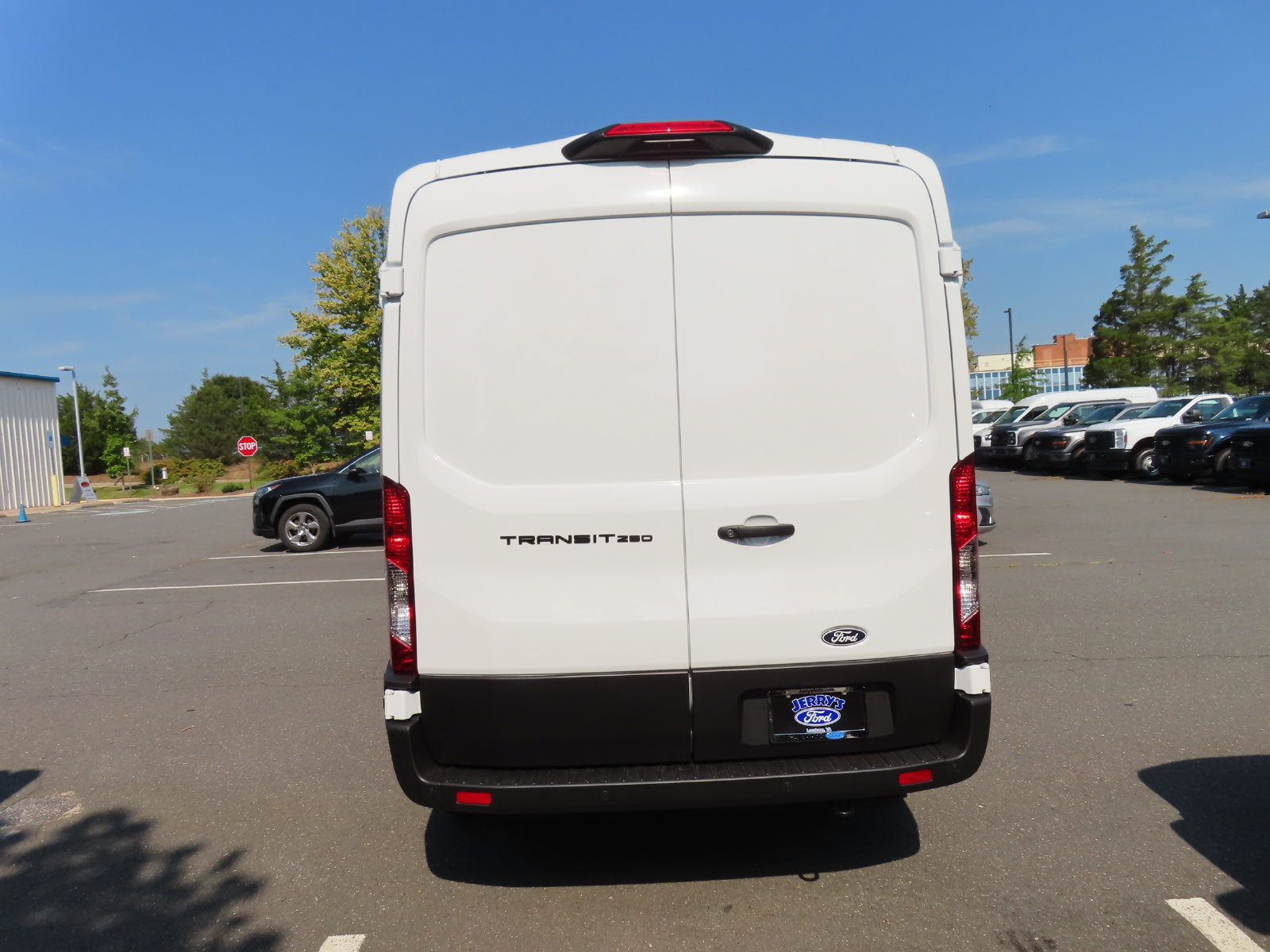 New 2027 Ford Transit 250 148 Medium Roof RWD image 5