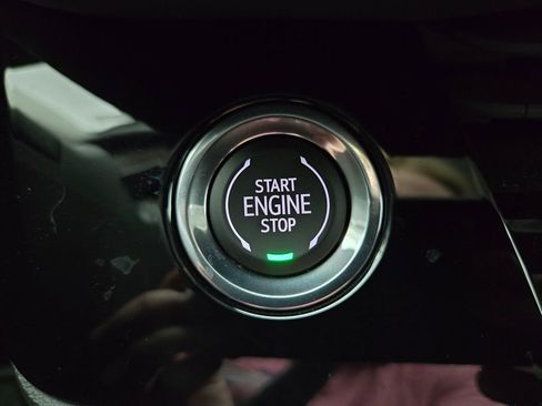 New 2025 Buick Envision Sport Touring image 7