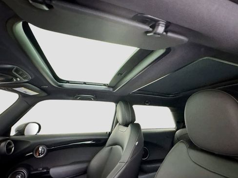 Used 2015 MINI Cooper S FWD image 15