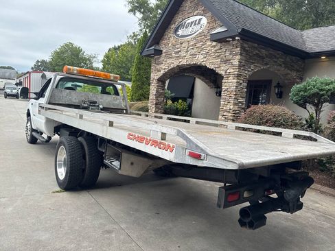 Used 2002 Ford F450 XL RWD image 3