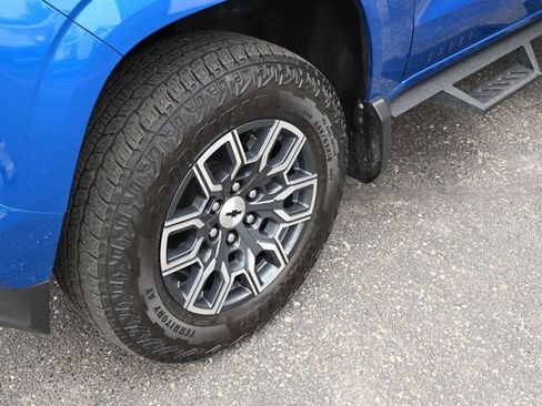 Used 2024 Chevrolet Colorado Z71 w/ Z71 Convenience Package 2 image 13