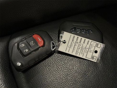 Used 2020 Jeep Wrangler Unlimited Rubicon image 33