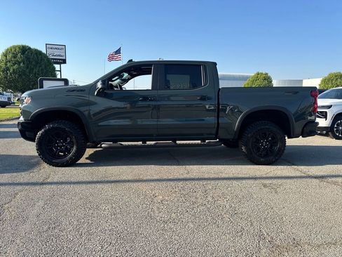 New 2026 Chevrolet Silverado 1500 ZR2 w/ LPO, Dark Essentials Package image 3