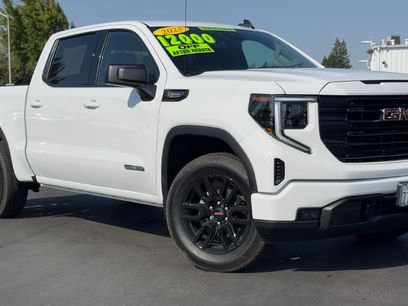 Used 2025 GMC Sierra 1500 Elevation