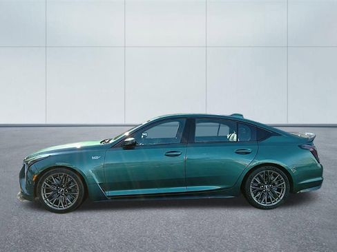 Used 2025 Cadillac CT5 V Blackwing w/ Precision Package image 2