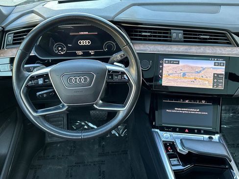 Used 2019 Audi e-tron Prestige w/ Prestige Package image 13