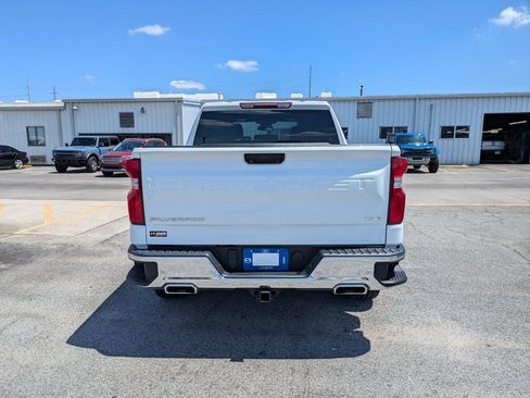 Used 2023 Chevrolet Silverado 1500 LTZ AWD/4WD image 5