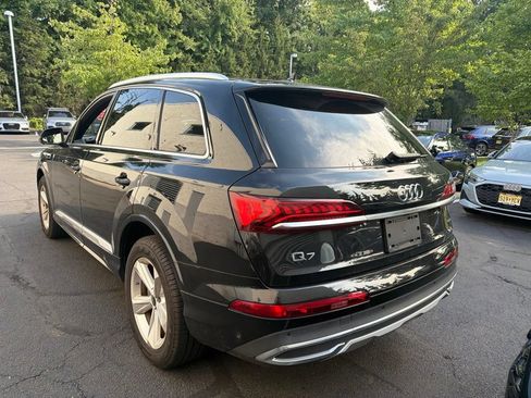 Used 2023 Audi Q7 2.0T Premium Plus w/ Premium Plus Package AWD/4WD image 8
