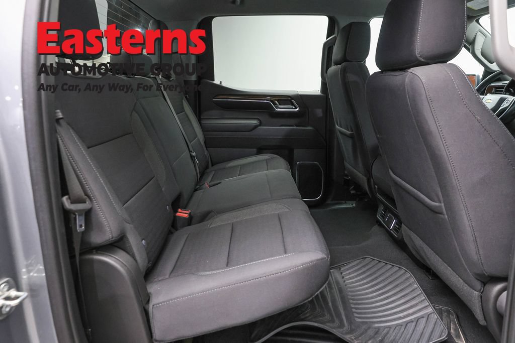 Used 2023 Chevrolet Silverado 1500 LT AWD/4WD image 26