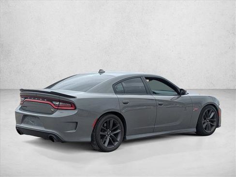 Used 2019 Dodge Charger Scat Pack w/ Navigation & Travel Group image 5