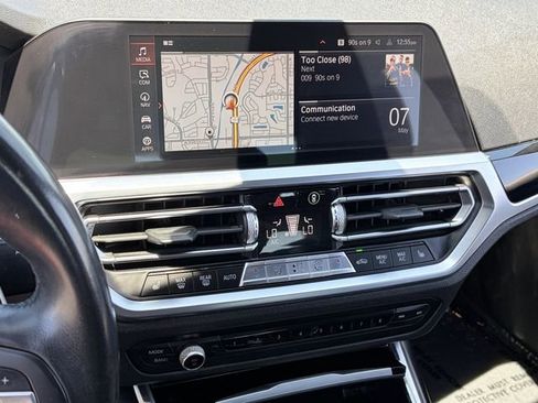 Used 2019 BMW 330i Sedan w/ Convenience Package RWD image 25