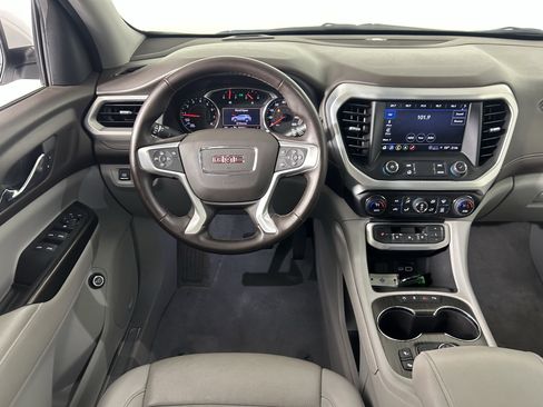 Used 2023 GMC Acadia SLT image 46