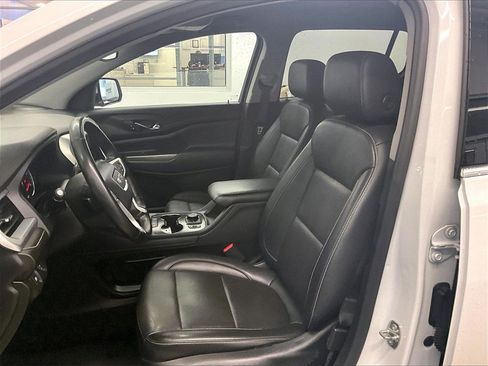 Used 2023 GMC Acadia SLT image 10