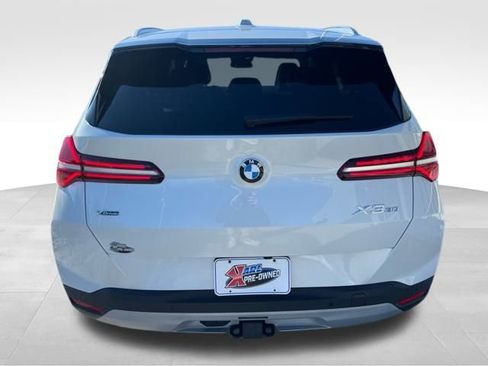 Used 2025 BMW X3 xDrive30i w/ Premium Package image 9