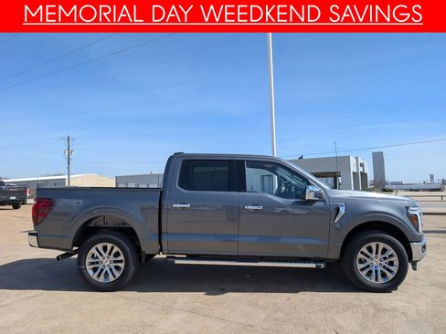 Used 2025 Ford F150 Lariat w/ Equipment Group 501A Mid AWD/4WD image 2