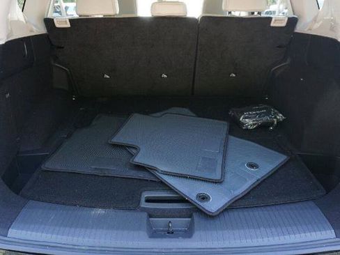 Certified 2024 Nissan Rogue SL image 14