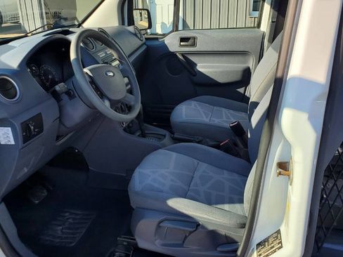 Used 2011 Ford Transit Connect XLT image 9