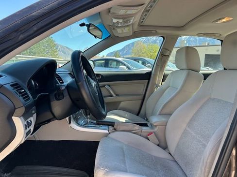 Used 2009 Subaru Legacy 2.5i Special Edition AWD/4WD image 22