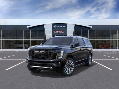 New 2026 GMC Yukon XL Denali Ultimate w/ LPO, Floor Liner Package image 8