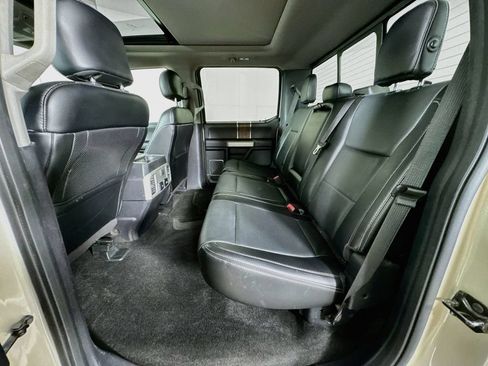 Used 2017 Ford F150 Lariat RWD image 28