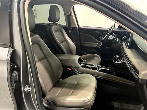 Used 2023 Lincoln Corsair Reserve w/ Equipment Group 201A image 31