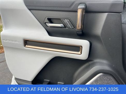 Used 2024 GMC Hummer EV 2X w/ Extreme Off-Road Package image 22