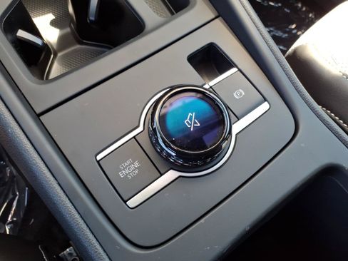New 2026 Volkswagen Tiguan SE R-Line FWD image 18