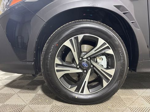 Used 2025 Subaru Crosstrek 2.0i Premium image 36
