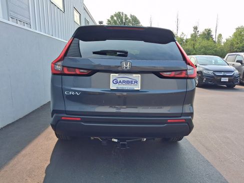 Used 2024 Honda CR-V EX image 11