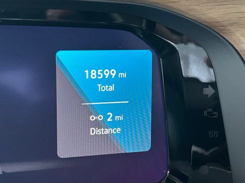 Used 2024 Volkswagen Atlas SE image 26