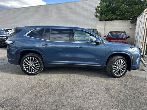 New 2026 Buick Enclave Avenir w/ Super Cruise Package image 3