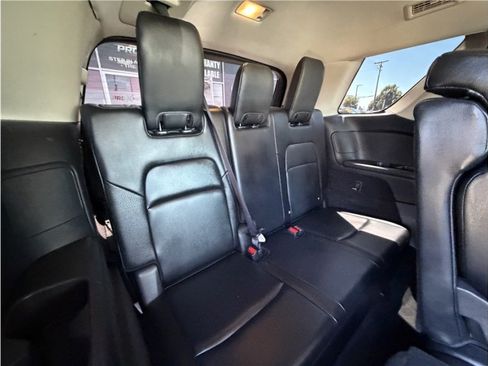 Used 2022 Nissan Pathfinder SL FWD image 29