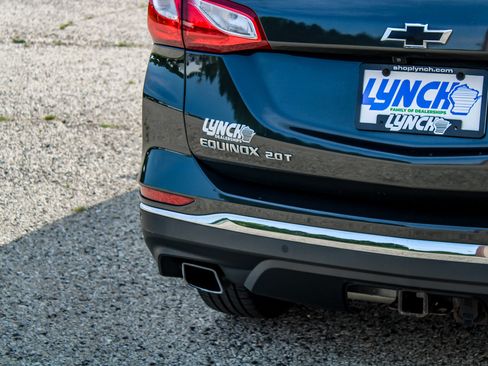 Used 2018 Chevrolet Equinox LT FWD image 12