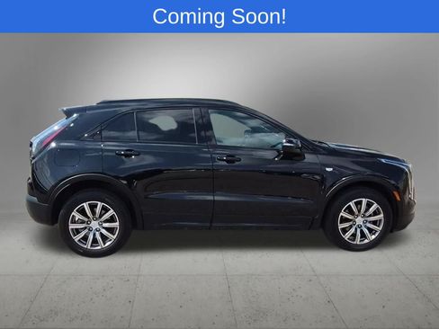 Used 2023 Cadillac XT4 Sport w/ Cold Weather Package AWD/4WD image 7