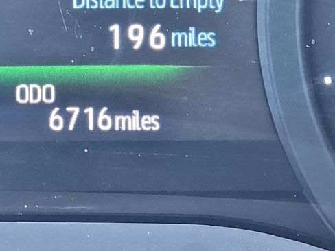 Used 2026 Toyota Sienna XLE image 13