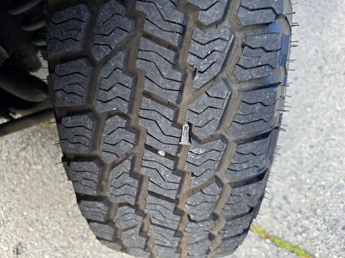 Used 2011 Nissan Xterra S image 24