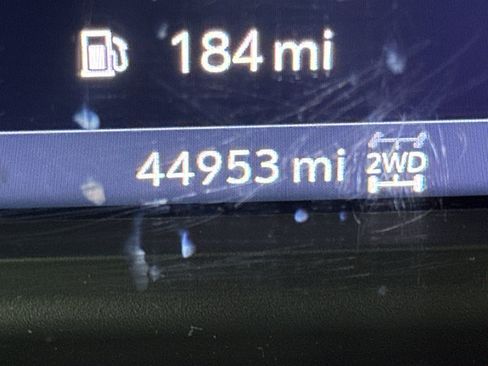 Used 2020 Chevrolet Silverado 1500 LT image 13