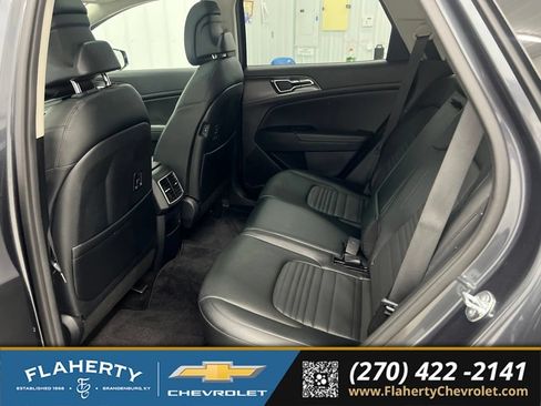 Used 2024 Kia Sportage SX AWD/4WD image 11