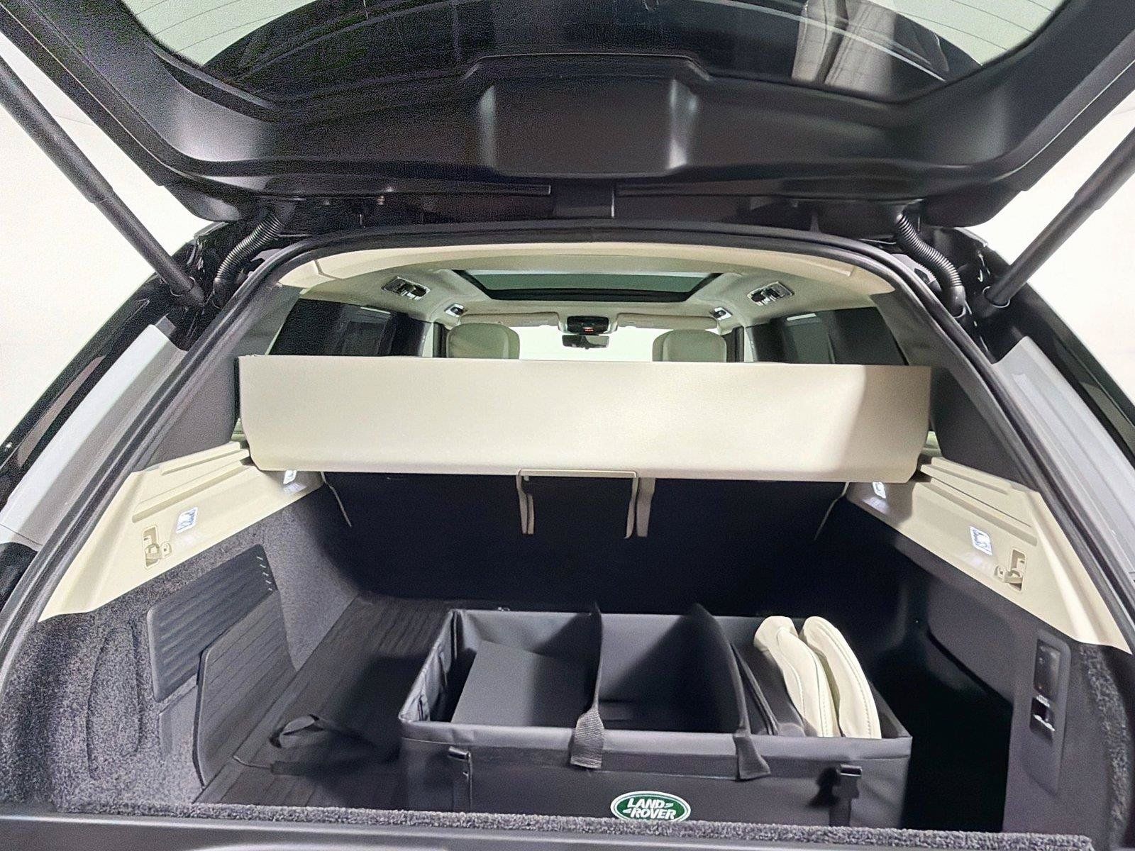 New 2027 Land Rover Range Rover Autobiography AWD/4WD image 27