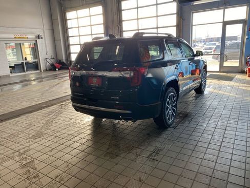 Used 2023 GMC Acadia Denali image 23