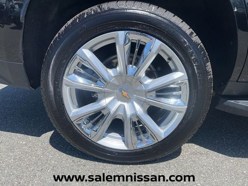 Used 2023 Chevrolet Tahoe High Country AWD/4WD image 29