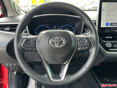 Certified 2026 Toyota Corolla Cross XLE w/ Convenience Package FWD image 22