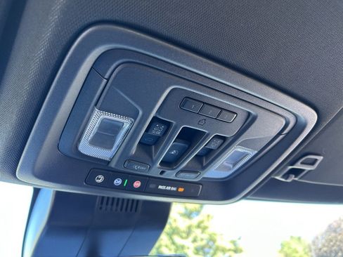 Used 2024 Chevrolet Silverado 1500 High Country image 64