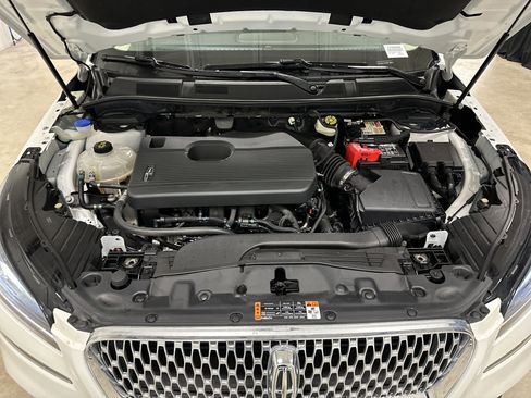 Used 2020 Lincoln Corsair Reserve w/ Equipment Group 201A image 34