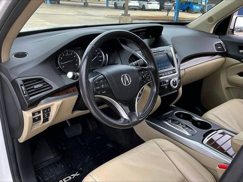 Used 2020 Acura MDX FWD image 16