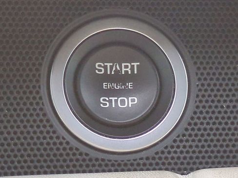 Used 2019 Land Rover Range Rover HSE image 29