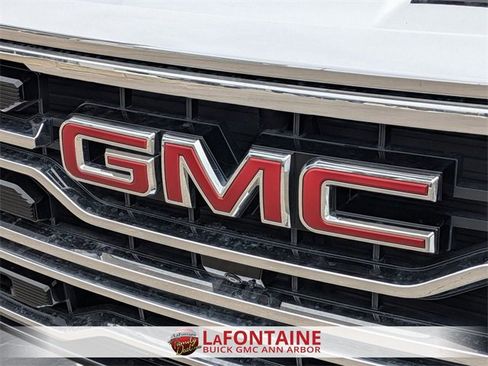 Certified 2025 GMC Sierra 1500 SLT w/ SLT Premium Plus Package image 9