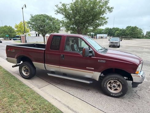 Used 2004 Ford F350 4x4 SuperCab Super Duty image 4