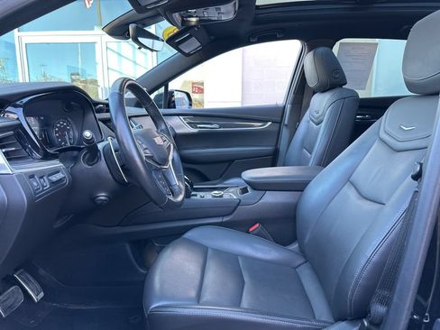 Used 2023 Cadillac XT5 Sportv w/ Technology Package AWD/4WD image 46