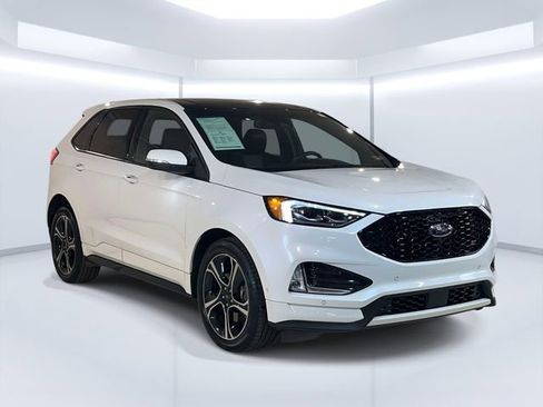 Used 2020 Ford Edge ST w/ Equipment Group 401A AWD/4WD image 3